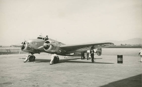 Lockheed L-10E Electra 1