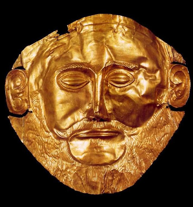 Tzv. Agamemnonova maska. Ukázka jedinečného mykénského umění.