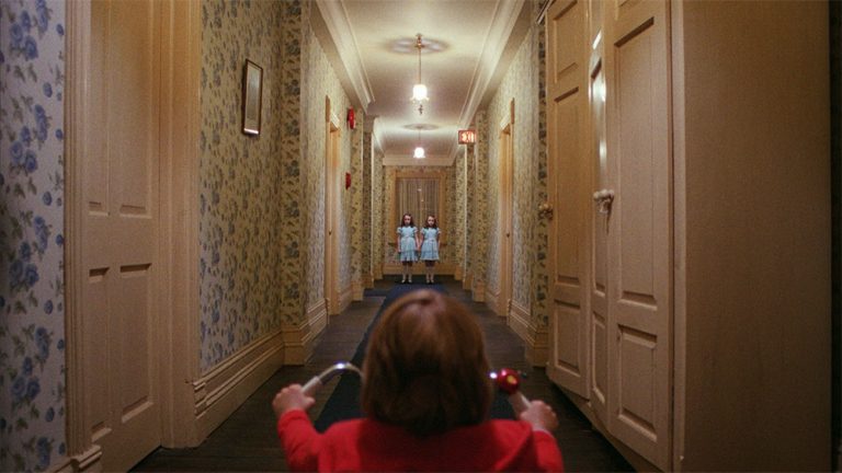 Hotel se stal inspirací slavnému hororu, který se dočkal i filmového zpracování.