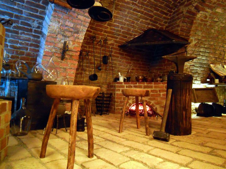 Alchymistická kuchyně v Labyrintu pod Zelným trhem