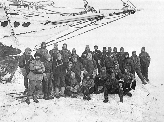 I přes extrémní podmínky dokázali všichni členové Shackletonovy výpravy přežít.