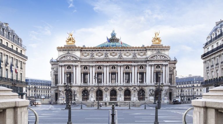 Francouzská Opera Garnier.