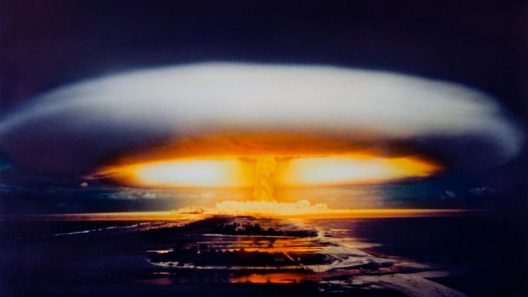 Mohl ve starověku na Zemi někdo odpálit atomovou bombu?