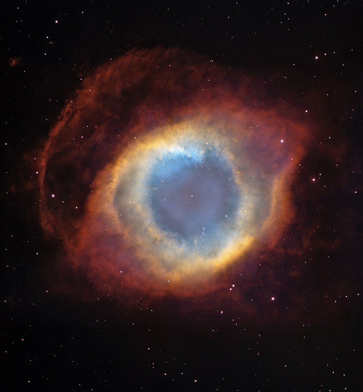 Helix objektivem Hubbleova teleskopu
