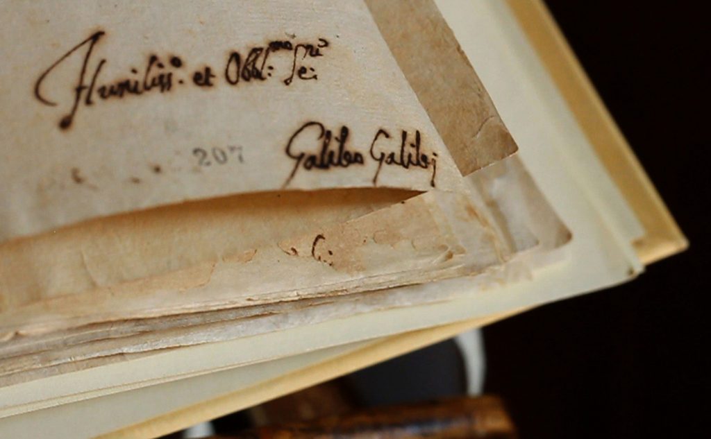 V archivech se nachází také důležitý spis Galilea Galilee. 