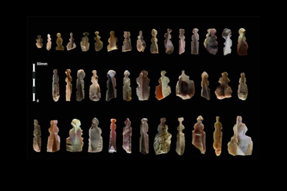 Podobných figurek nalezli archeologové v jedné vesnici přes stovku. ZDROJ: haaretz.com