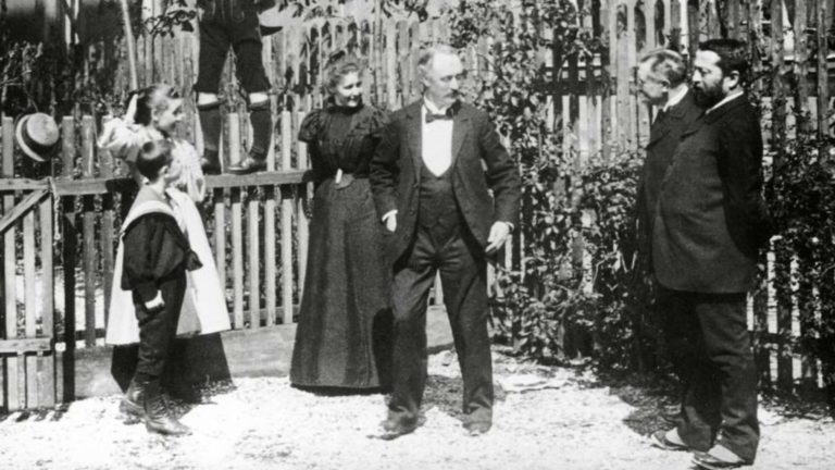 Rudolf Diesel se svou rodinou v Mnichově, fotografie pochází z roku 1897. Foto: merkur.de