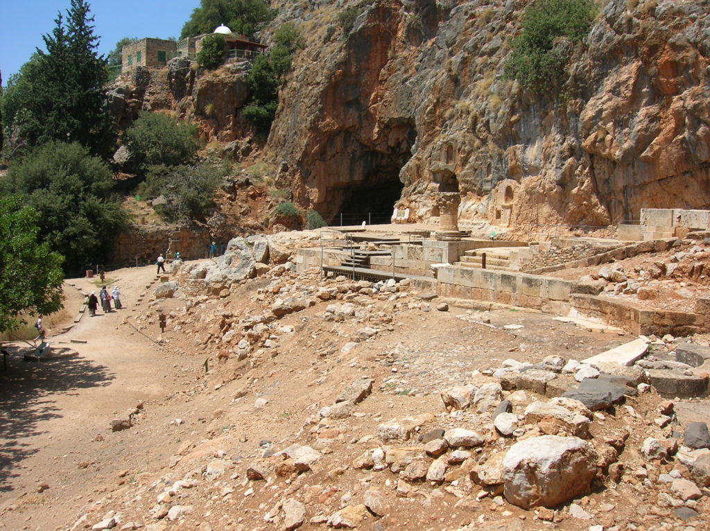 Starověké ruiny města Caesarea Philippi. ZDROJ: mysteriousuniverse.com