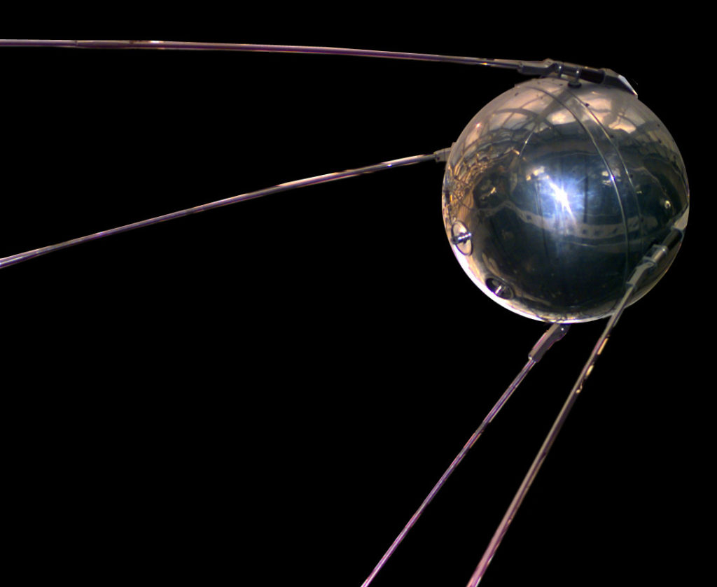 Sputník 1, první umělá družice ve vesmíru, foto Wikimedia Commons