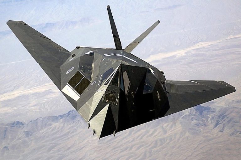 „Neviditelný“ letoun s technologií stealth, foto Wikimedia Commons