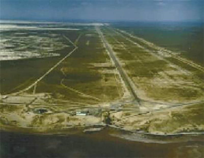 Hollomanova letecká základna, foto Wikimedia Commons