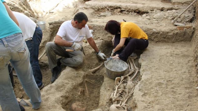Množství nalezených koster archeology velmi překvapilo. ZDROJ: edition.cnn.com
