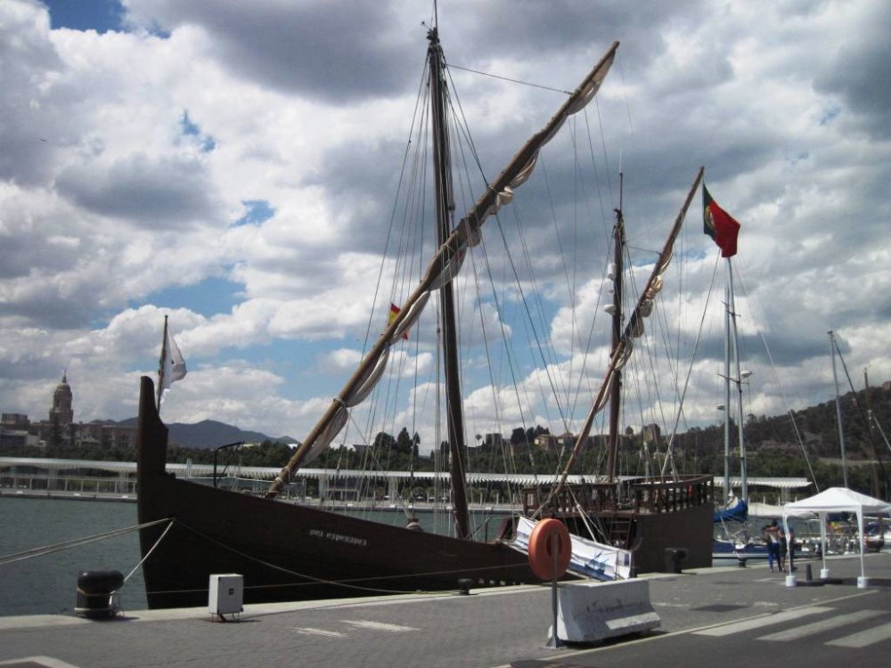 Replika objevitelské lodi ve španělské Malaze. 