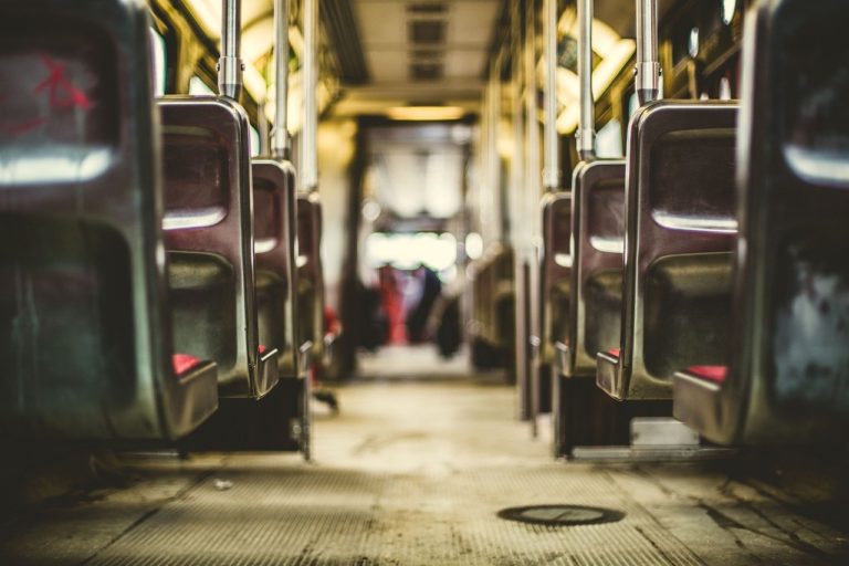 James E. Tetford záhadně zmizí přímo z jedoucího autobusu. Foto: Pixabay