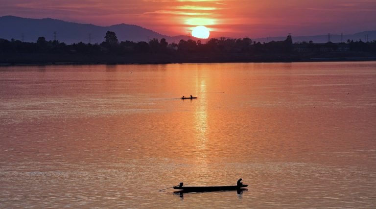 Vědci si stále lámou hlavu nad tím, co způsobuje ohnivé koule, které vylétají z řeky Mekong. Foto: Pixabay