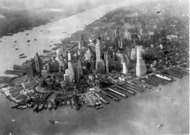 Manhattan – srdce New Yorku. Zdroj foto: Unknown author, Public domain, via Wikimedia Commons