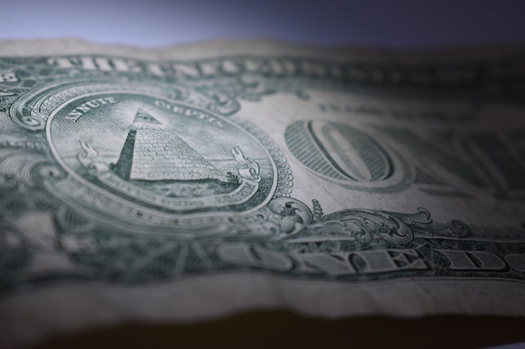 Je symbol tajného společenství i na americké dolarovce? Foto:  Pixabay
