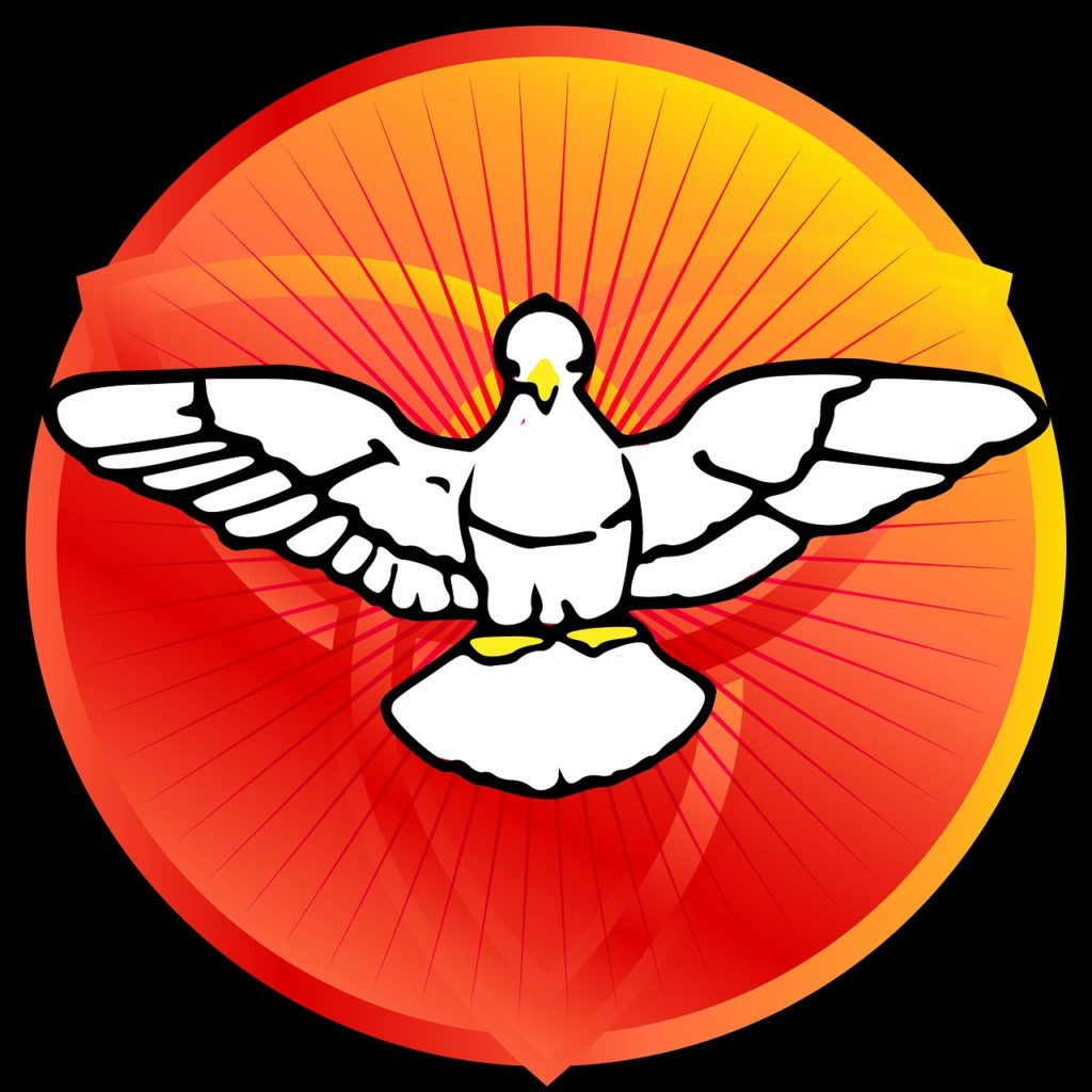 Triquetra není spojována jen s pohanskými národy. Své uplatnění nachází i v křesťanství, kde je symbolem nejsvětější Trojice. Foto: Pixabay