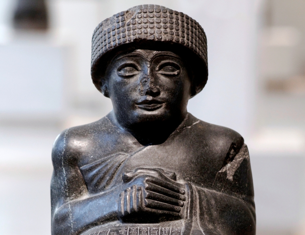 Podobu Sumerů nám zachovaly archeologické nálezy. Zdroj foto: Louvre Museum, Public domain, via Wikimedia Commons