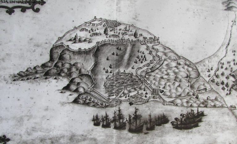 Mapa Alanye z počátku 17. století (reprofoto panelu z prohlídkového okruhu pevností).