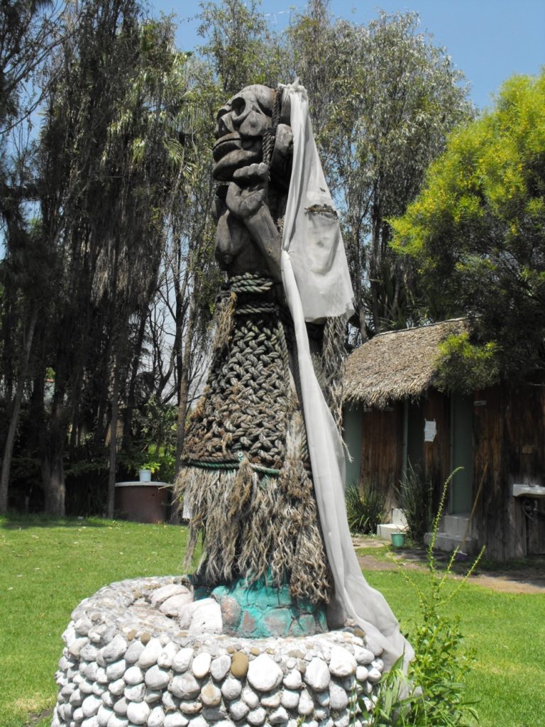 Přízrak má v Mexiku i své sochy. Foto: Creative Commons/KatyaMSL/CC BY-SA 4.0
