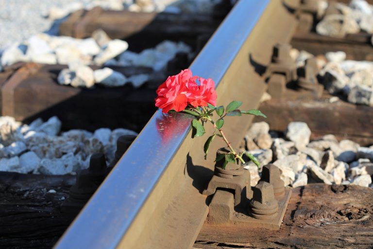 Největší železniční nehoda v Česloslovensku si vyžádala 118 životů. FOTO: Pixabay