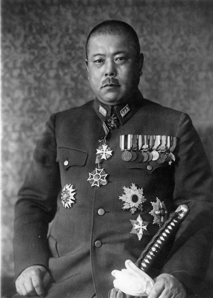 Generál Tomojuki Jamašita. Zdroj foto:  Unknown Japanese Army Photographer, Public domain, via Wikimedia Commons
 

