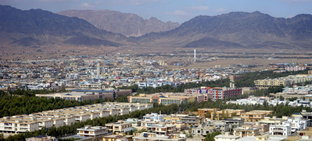 Skrývá se v kopcích Kandaháru obří bytost? FOTO: Afgbeast / Creative Commons / CC BY-SA 4.0