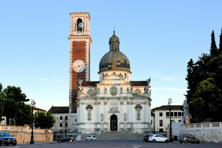 Kostel Panny Marie na Monte Berico ve městě Vicenza, foto Maurizio Martinelli / Creative Commons / CC BY-SA 4.0