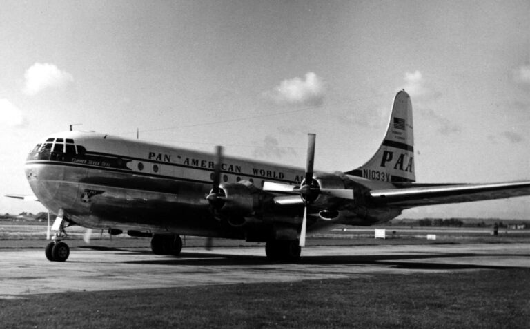 Boeing 377 Stratocruiser, foto RuthAS / Creative Commons / CC BY 3.0