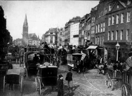 Ulice ve Whitechapelu v roce 1905. Foto: Creative commons/Autor neznámý/Volné dílo