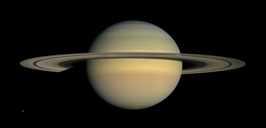 Prstence Saturnu vydávají zvláštní zvuky, foto NASA / JPL / Space Science Institute / Creative Commons / volné dílo
