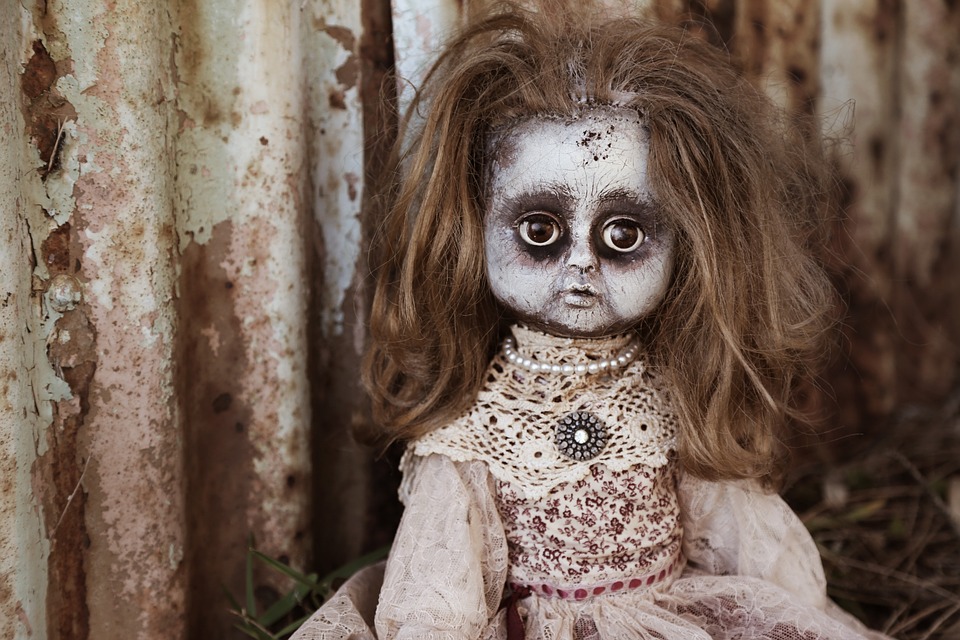 Příběhů o strašidelných panenkách je mnoho. Foto: Pixabay