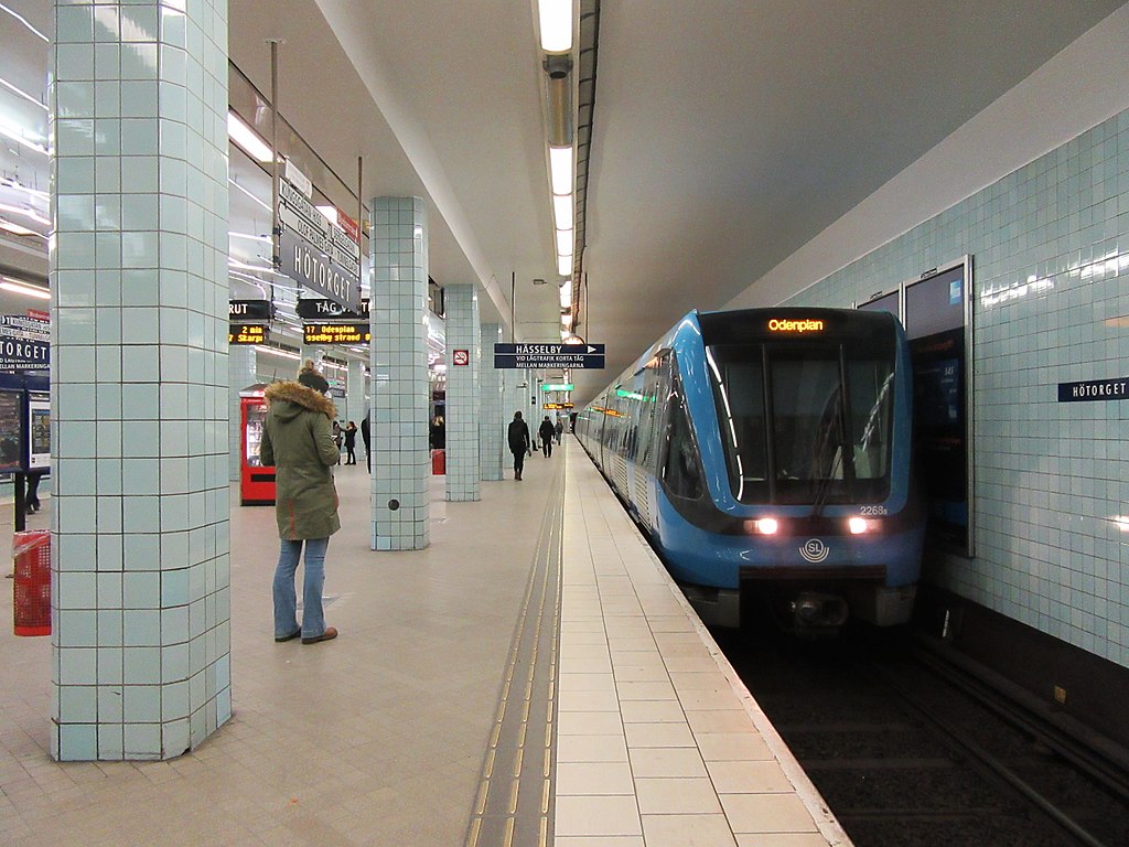 Stockholmské metro. Zdroj foto:  FrayMan, CC BY-SA 4.0 , via Wikimedia Commons