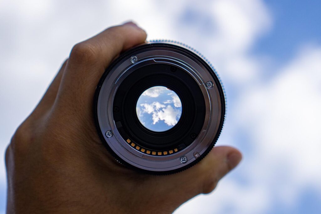 Speciální kamera nepřetržitě sleduje oblohu, foto Pixabay