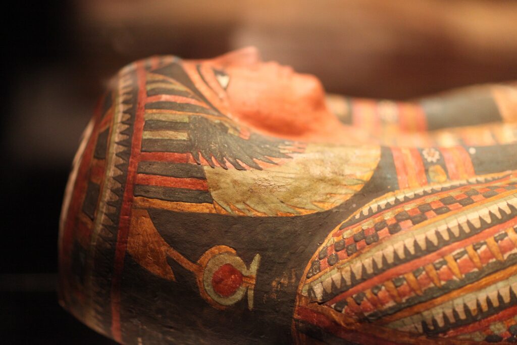 Archeologové odkryli stovky dokonale zachovalých zdobených sarkofágů, foto Pixabay