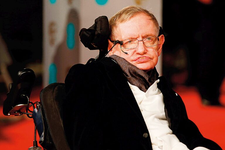 Stephen Hawking - i on předpovídal lidstvu ne zrovna růžovou budoucnost