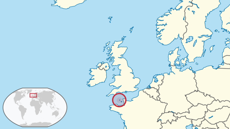 Onen tajemný kus země leží u ostrova Guernsey. Foto: TUBS/Creative commons/CC BY-SA 3.0