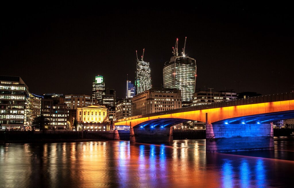 London Bridge. FOTO: Digital-Designs / Creative Commons / CC BY-SA 2.0