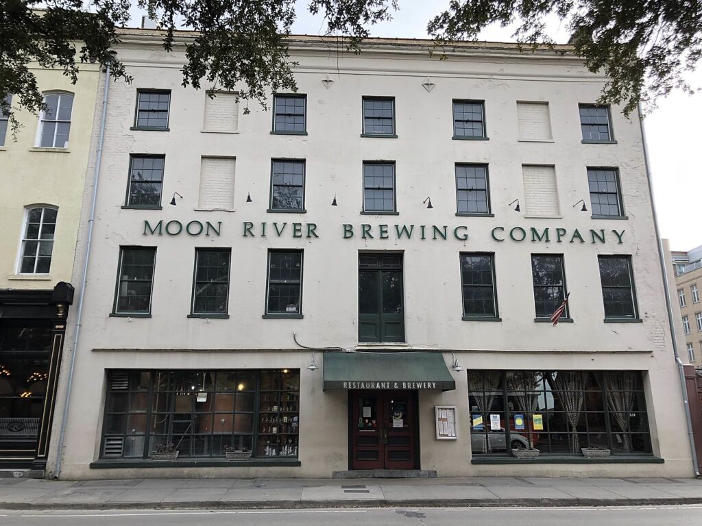 Budova pivovaru je nejstarší ve městě, foto Tjbliss / Creative Commons / CC BY 4.0 
