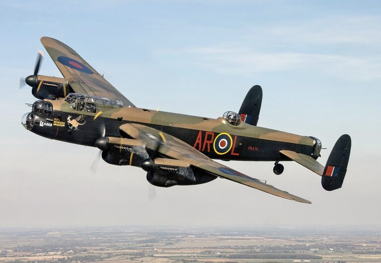 Bombardér Lancaster využívaný britským letectvem, foto Cpl Phil Major ABIPP / Creative Commons / OGL v1.0