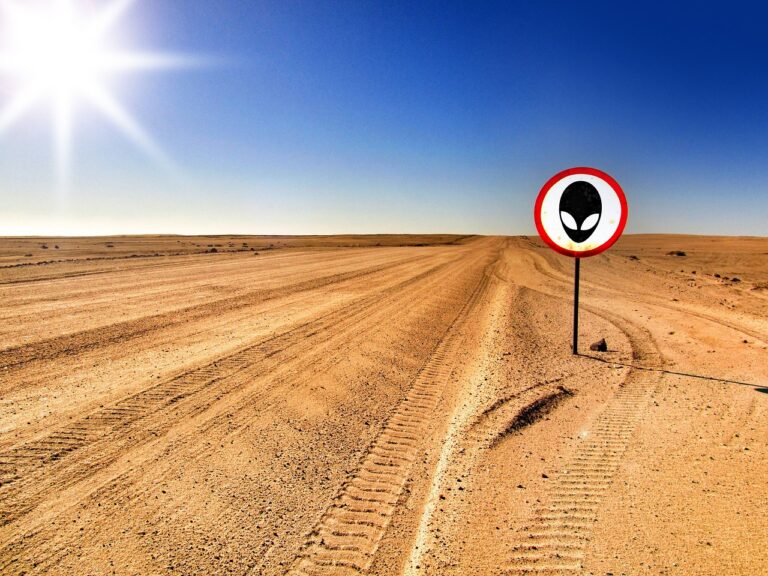 Vyskytuje se UFO v horké Austrálii? FOTO: Pixabay