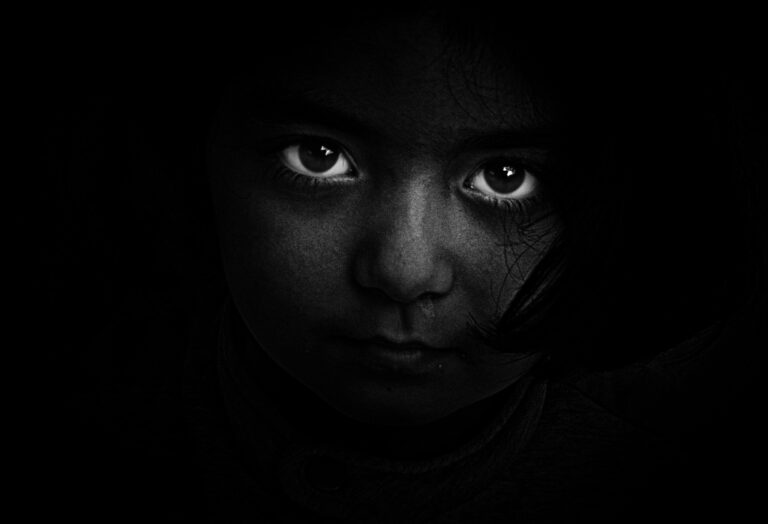 Marcuse v dětství vyděsil přízrak černookého chlapce, foto Pixabay