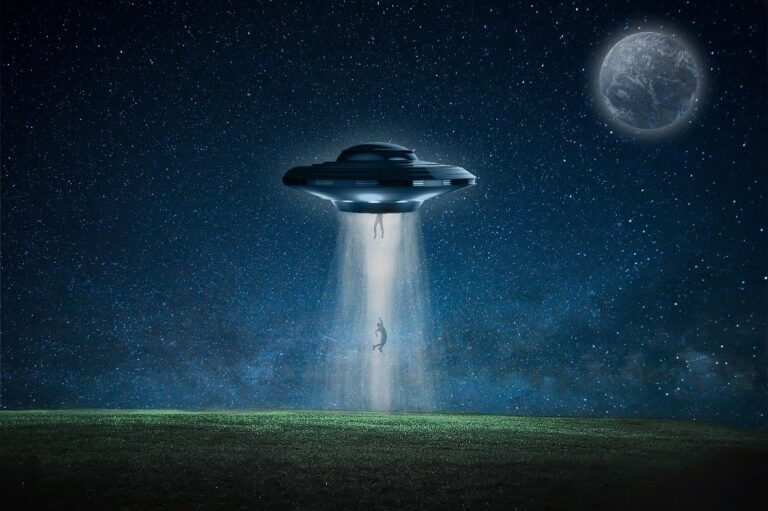 Jsou vzpomínky na UFO únosy skutečné, foto Pixabay