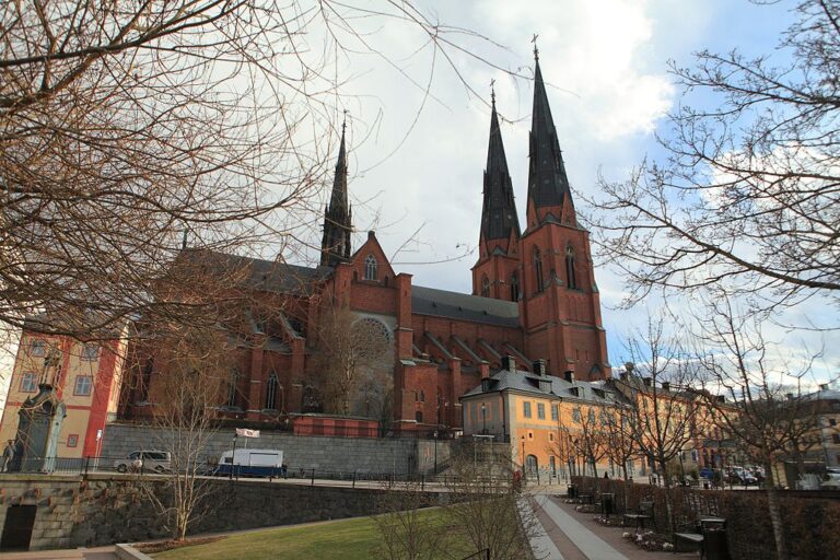 Záhada hororové fary byla řešena i v upsallské centrále švédské národní církve. Zdroj foto: Irina Jonsson, CC BY-SA 3.0 , via Wikimedia Commons