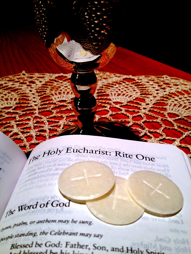 Joan Flower se prý stala osudnou improvizovaná zkouška obřadem eucharistie. Zdroj foto: John Snyder, CC BY-SA 3.0 <https://creativecommons.org/licenses/by-sa/3.0>, via Wikimedia Commons