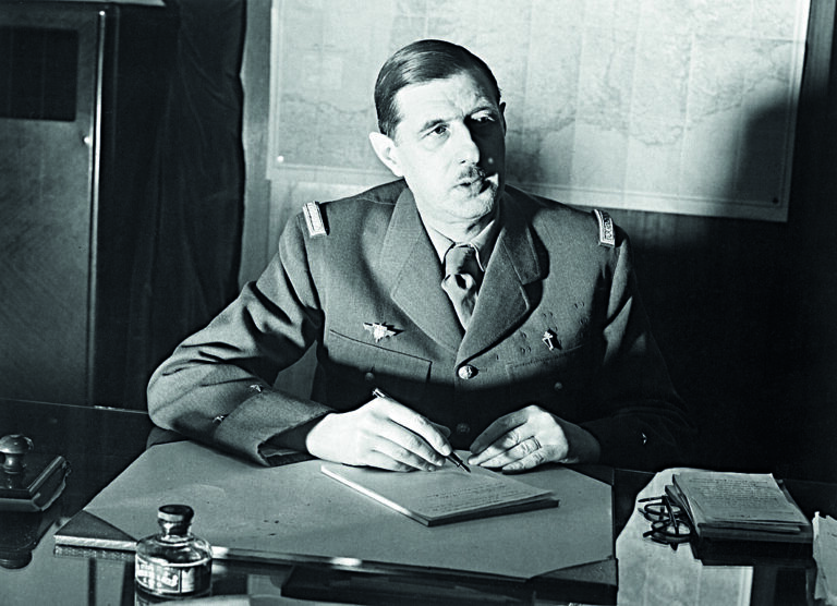 Charles de Gaulle prý s astrologem spolupracoval 25 let.