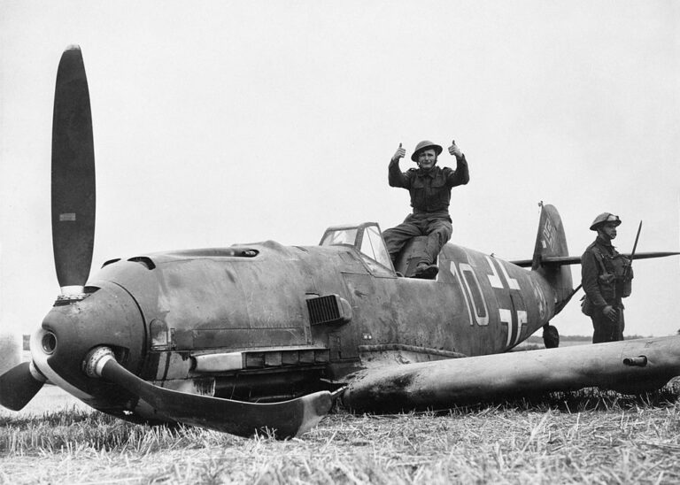 Německá Luftwaffe při snaze o ovládnutí nebe nad Velkou Británií neuspěla. Zdroj foto: See page for author, Public domain, via Wikimedia Commons