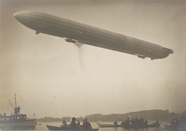 V roce 1909 byly vzducholodě v Evropě již skutečnými pány nebes. Zdroj foto: AnonymousUnknown author, Public domain, via Wikimedia Commons
