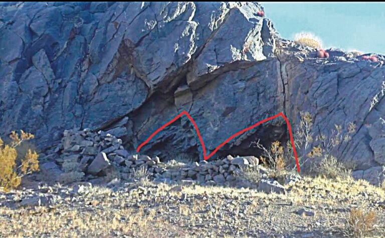 Podařilo se Kennymu odhalit jeskyni ve tvaru písmene M, vedoucí do Oblasti 51?